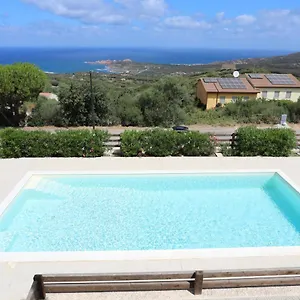 Casa vacanze Isola Rossa Elite, Trinità dʼAgultu